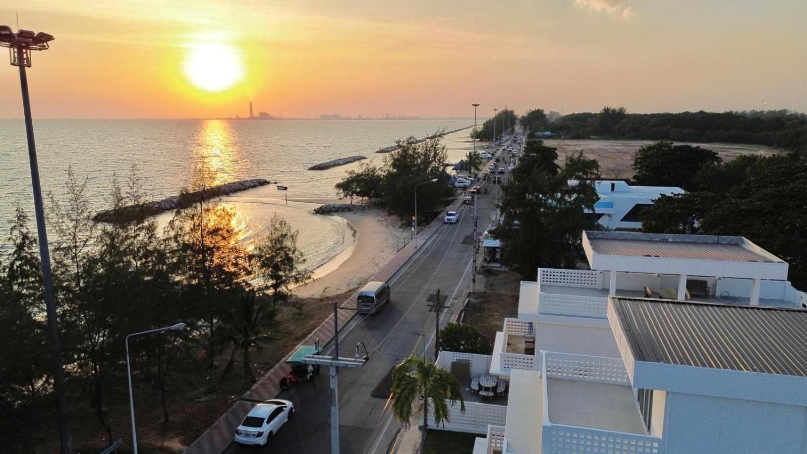 Privaterayong Hotel Kültér fotó